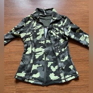 lululemon zip up